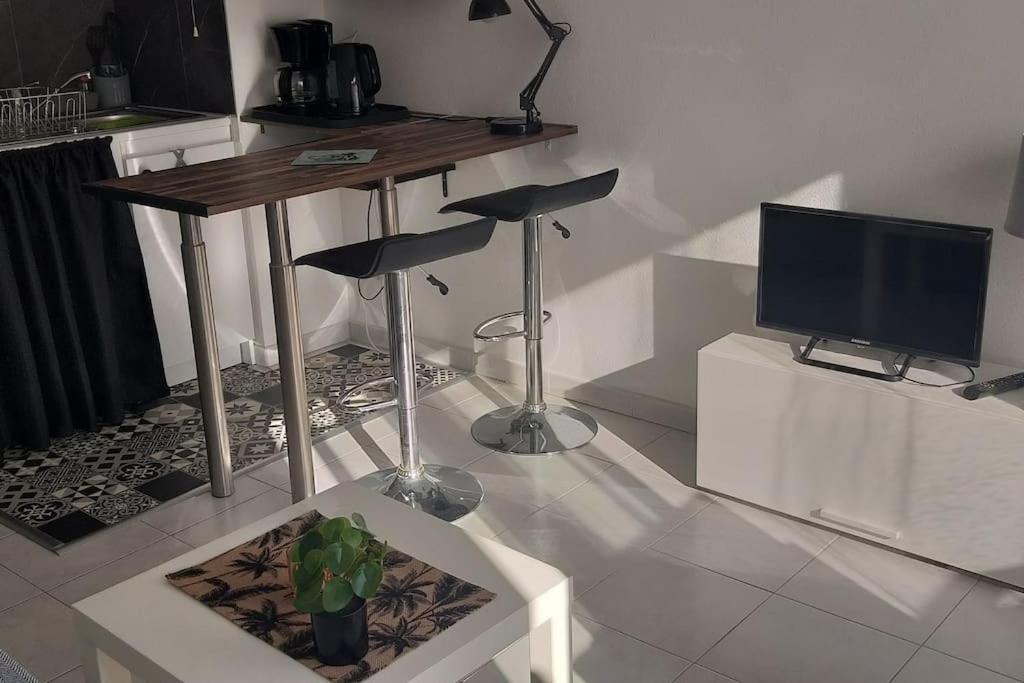 Апартаменти Studio Climatise, Lumineux A 5 Min De La Promenade Des Anglais Ніцца Екстер'єр фото