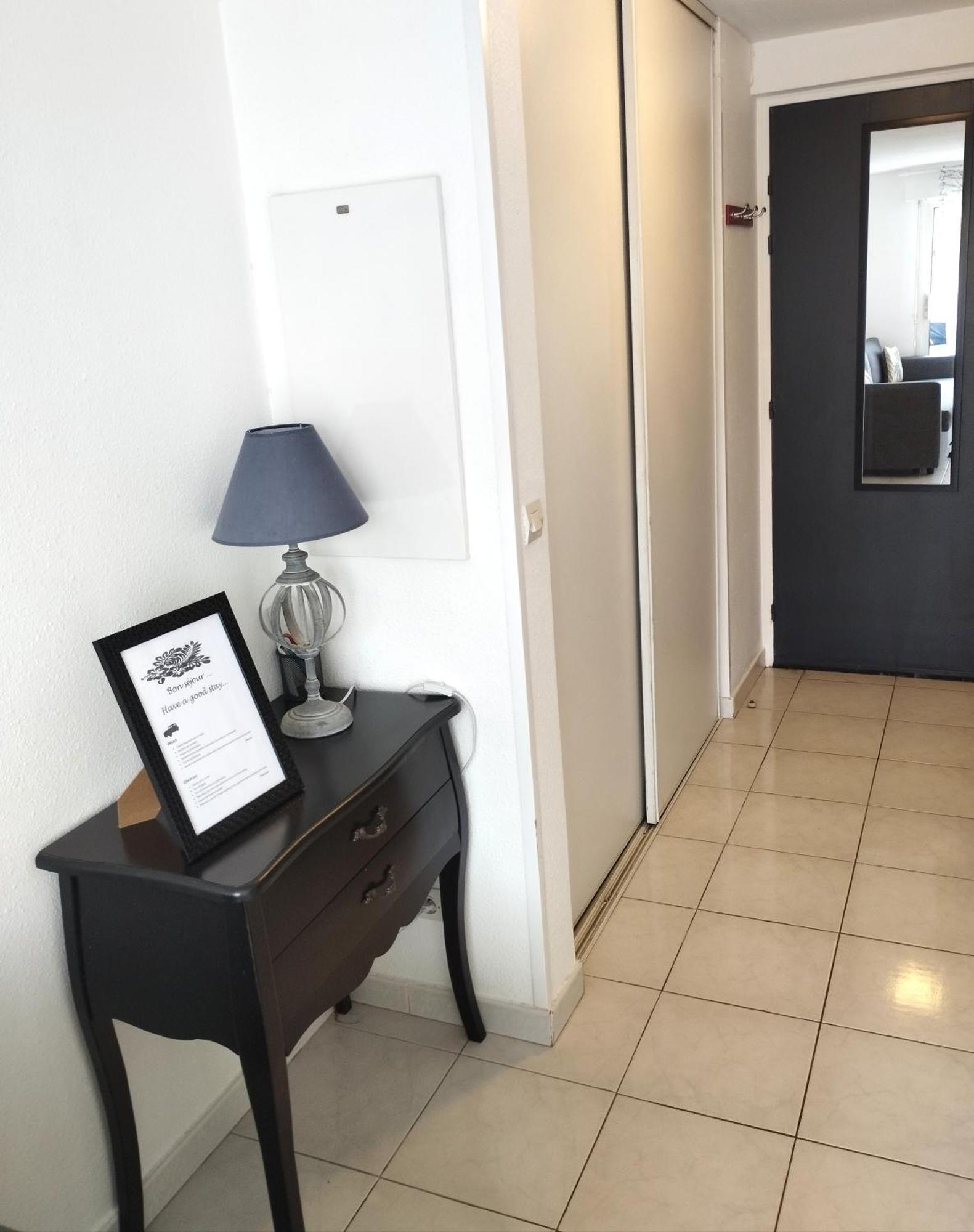 Апартаменти Studio Climatise, Lumineux A 5 Min De La Promenade Des Anglais Ніцца Екстер'єр фото